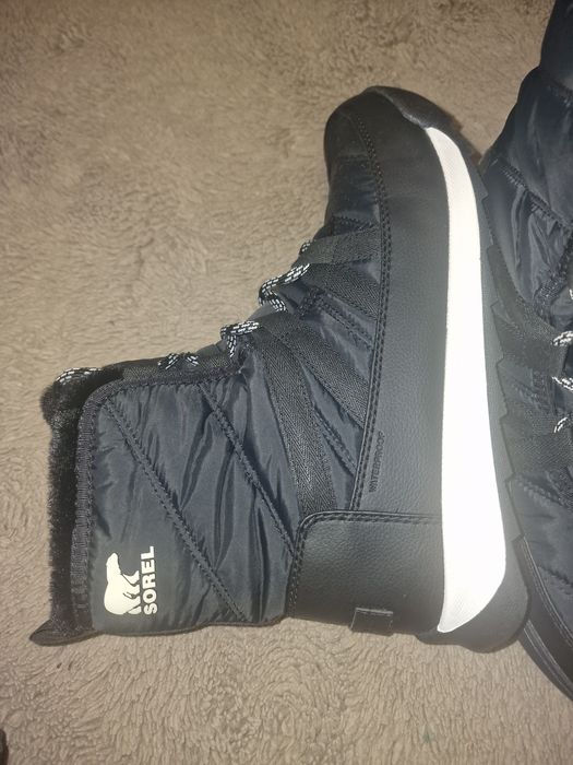 Ghete dama Sorel
WHITNEY II SHORT LACE WP - Negru