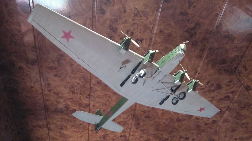 сборная модель вертолет В-8 в масштабе 1/48! СССР 1980 год!