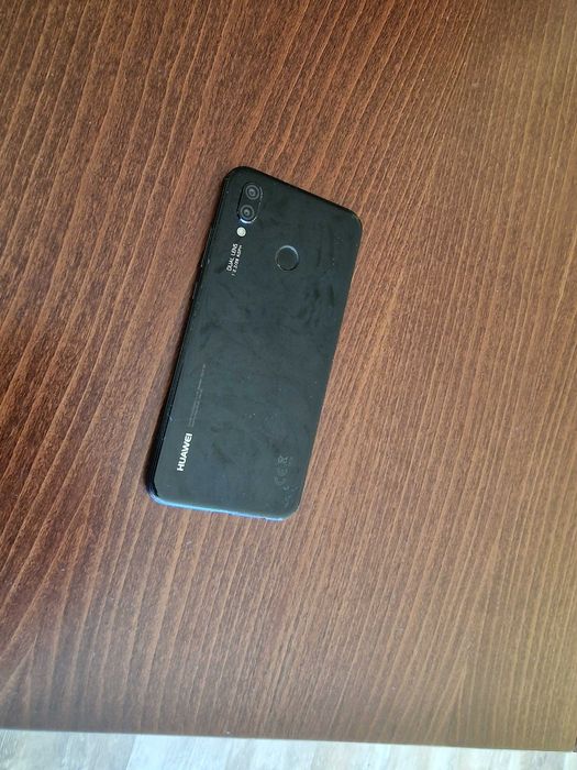 мобилен телефон HUAWEI P20 lite модел ANE LXT 4G