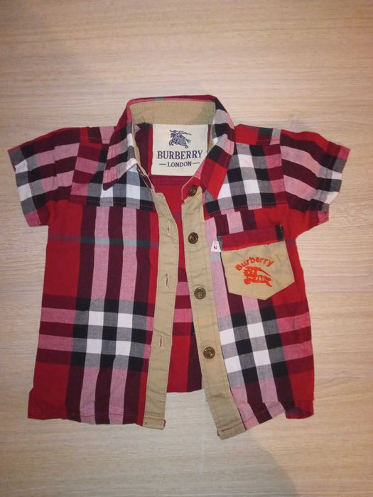 Детска риза  с къс ръкав .