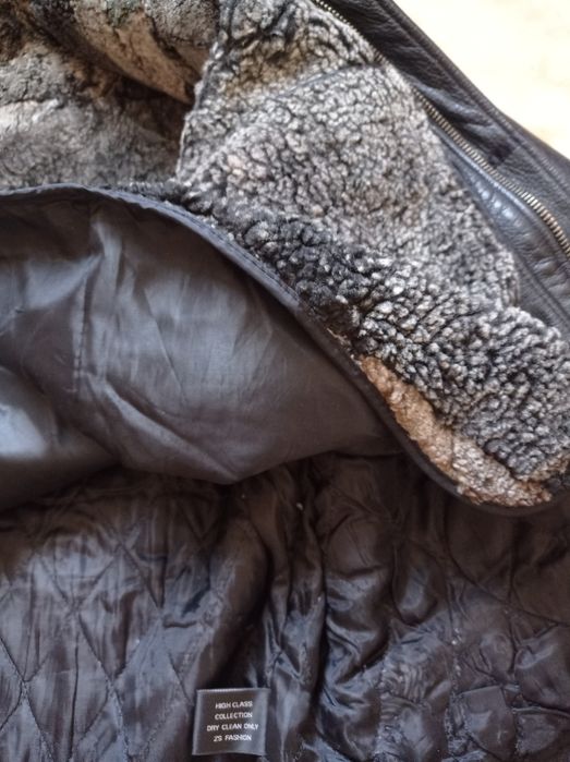 Пилот натуральный кожа ишиндеги  мех Бурынгы , состояние таза . Новый.