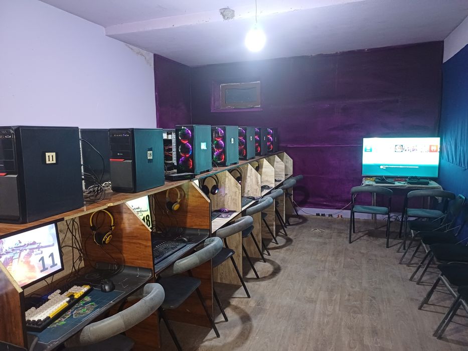 Kompyuter xona sotiladi