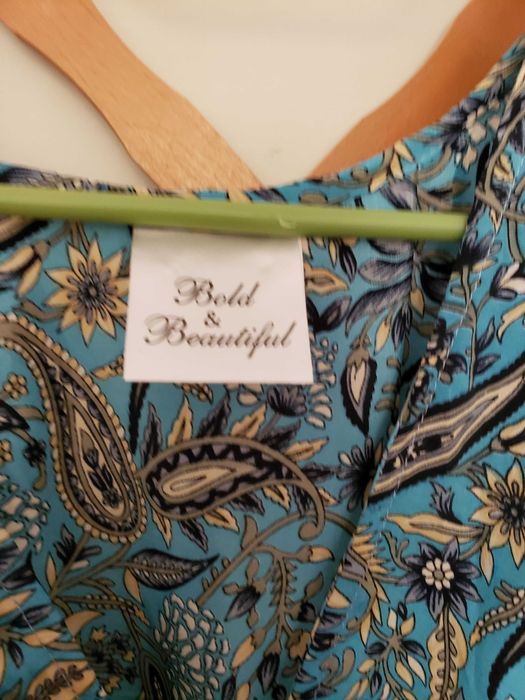 Дълга асиметрична рокля от естествена коприна