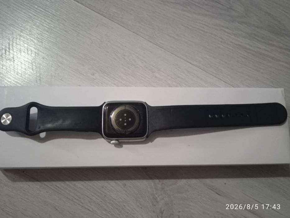 Продается APPLE WATCH.