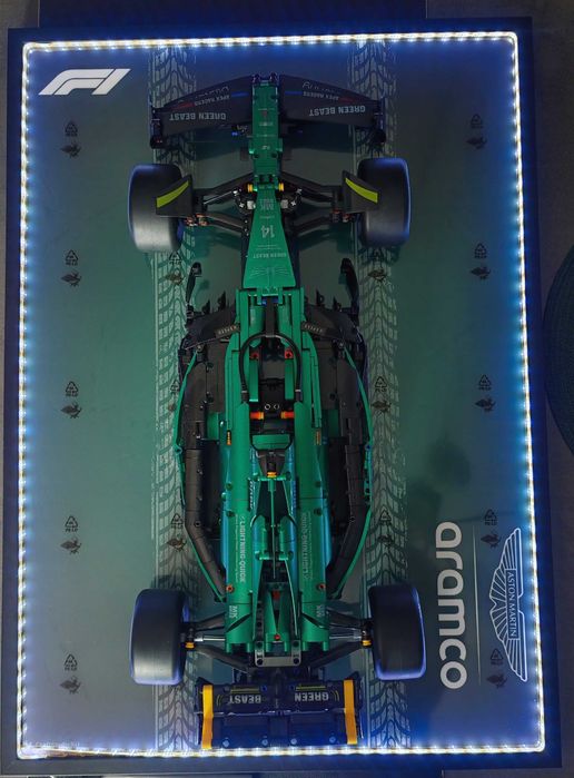 Suport Rama LEGO F1 Tehnic Aston Martin