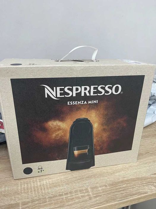 Kapsulali qahva mashinasi DeLonghi Nespresso Essenza Mini–19 bar kv42