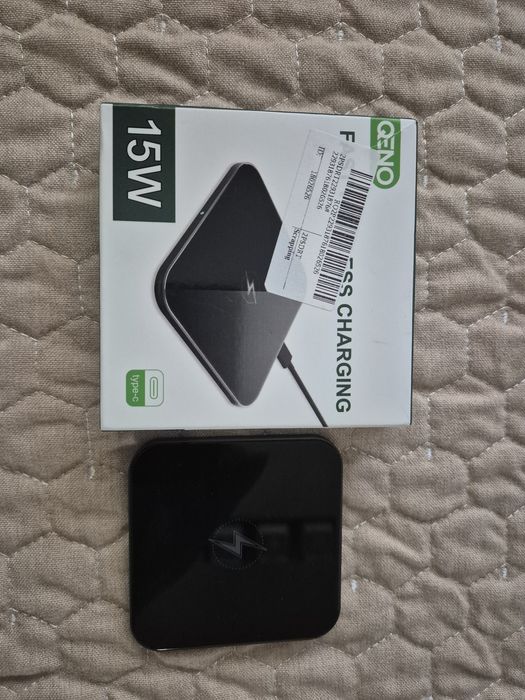 Incarcator Wireless QENO 15W Fast Charger