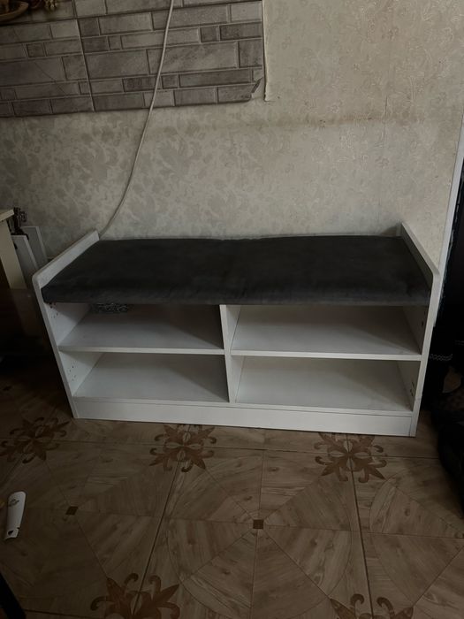 Продам обувница за 15000 тг