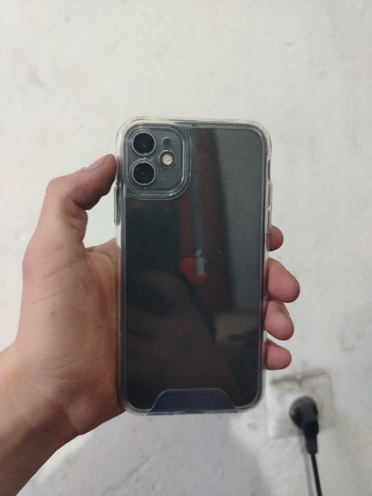 iPhone 11 128гб с гарантией
