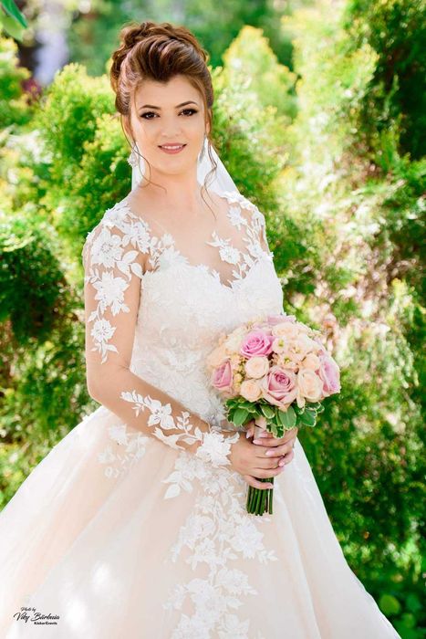 Rochie de mireasa-model deosebit
