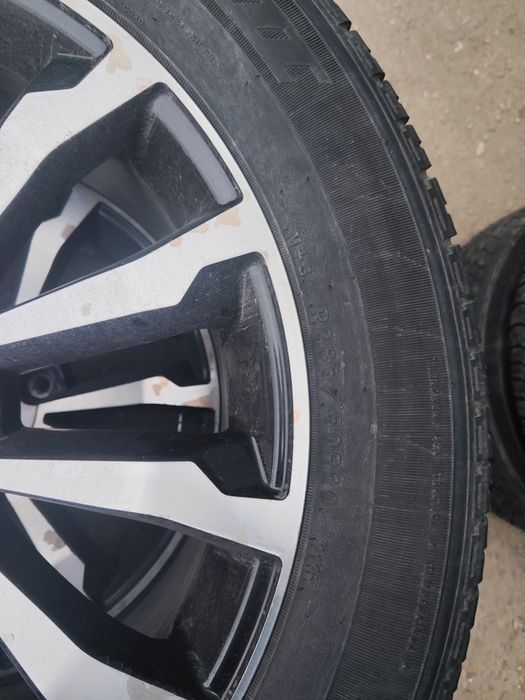 Holati yaxshi disklar yangi piradodan yechilgan