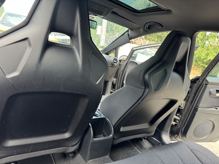 Seat Leon Cupra 2.0TFSI на части