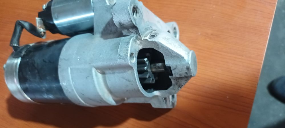 Electromotor dacia papuc 1,9 diesel .