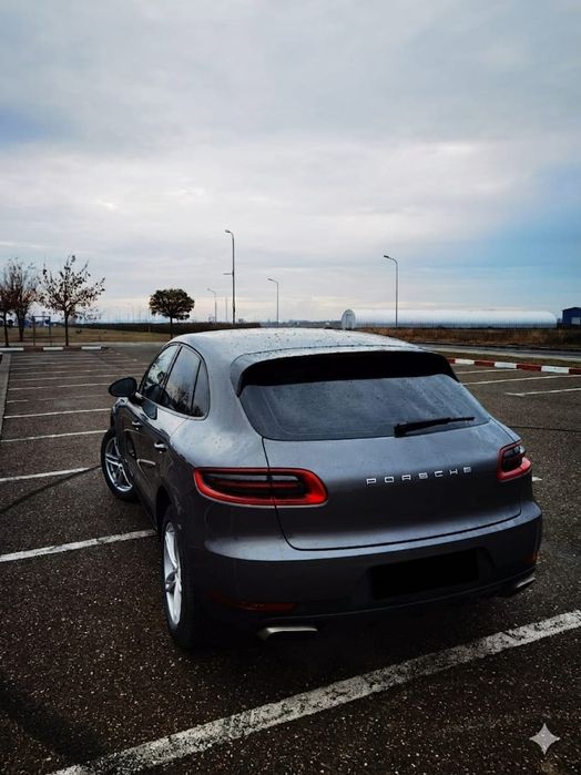 Porsche Macan autoturism