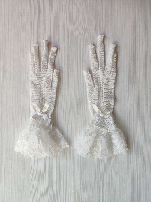 Перчатки кружевные белые S/M