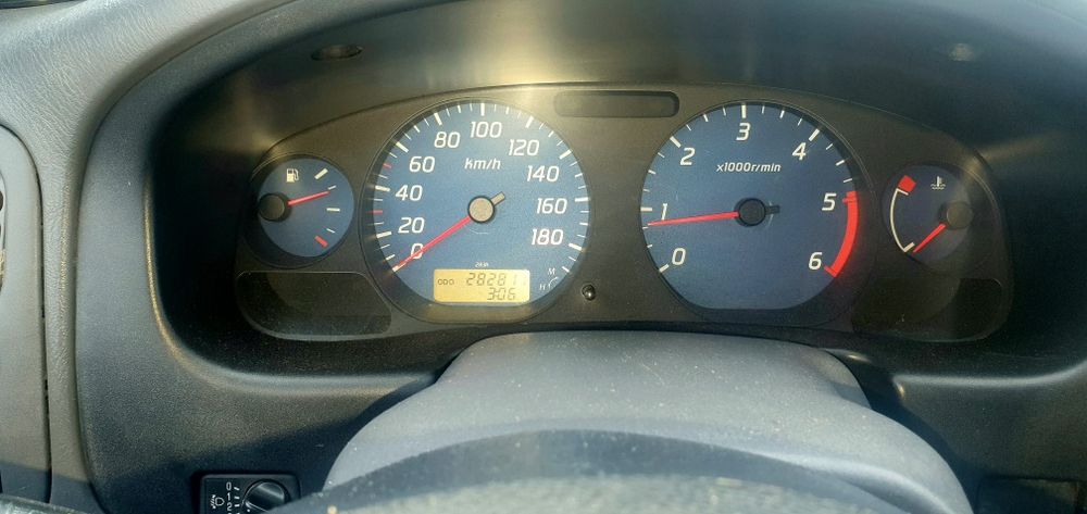 Vand Nissan Navara NP 300