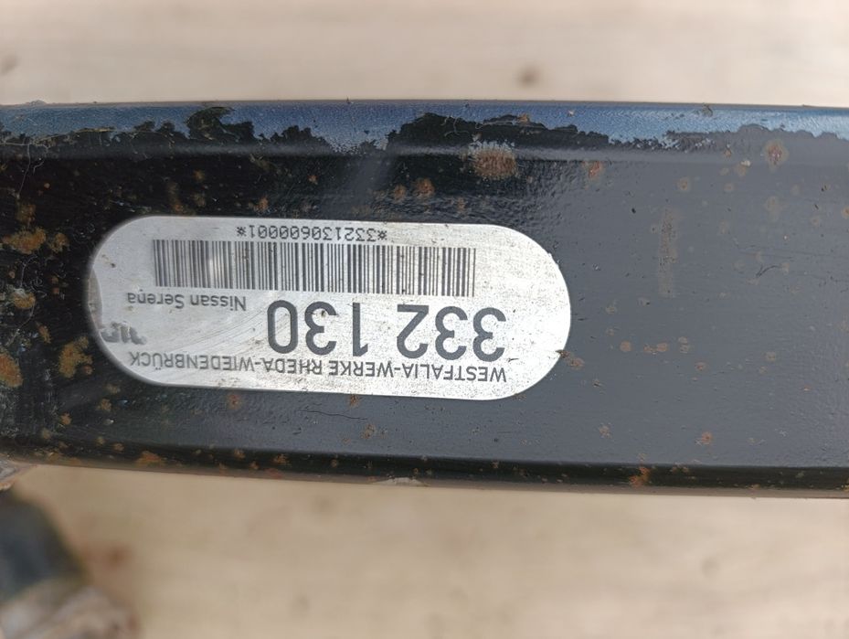 Фаркоп Ниссан серена