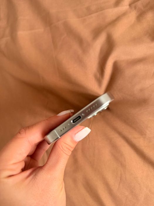 iPhone 15 pro за продажба гр.София