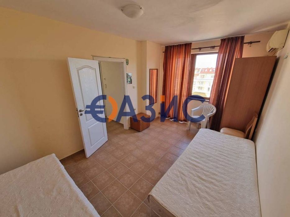 Продава се Тристаен апартамент в к.к. Слънчев бряг - 115 кв.м за 466 €/кв.м - Снимка #5