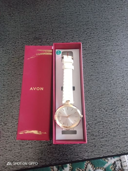 Ручные часы от Айвон