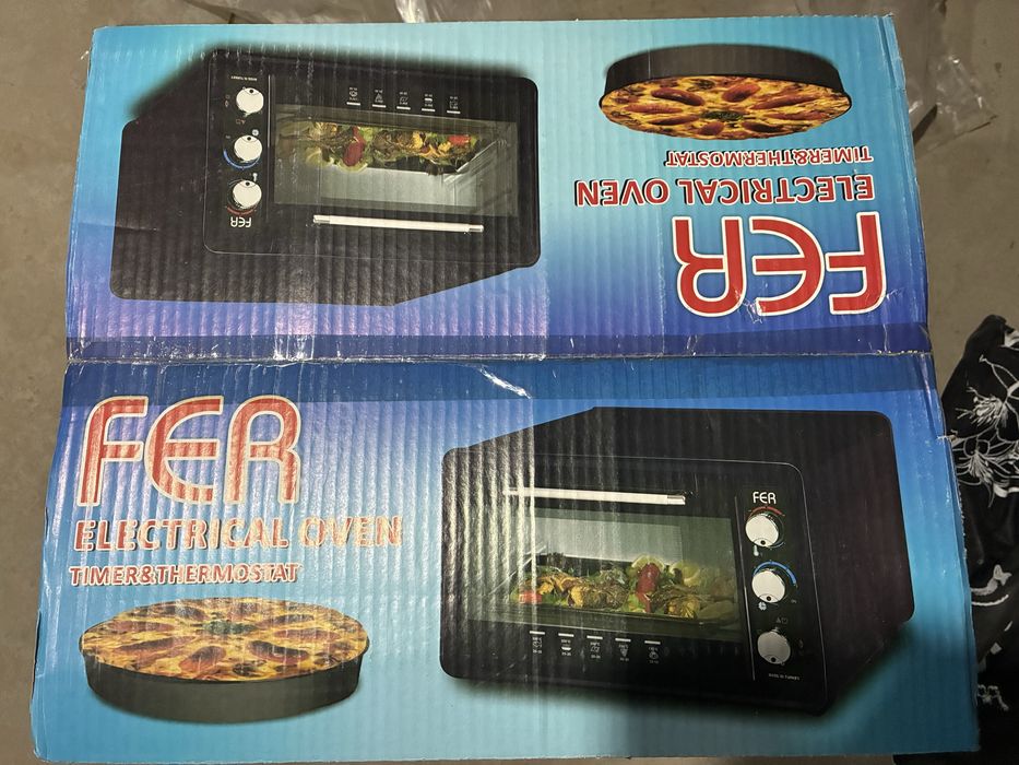 электронная духовка FER на 36л.