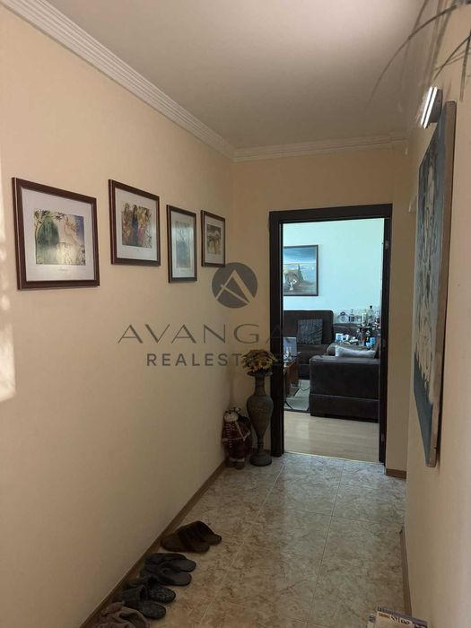 Продава се Тристаен апартамент в Пловдив, Изгрев - 82 кв.м за 809 €/кв.м - Снимка #8