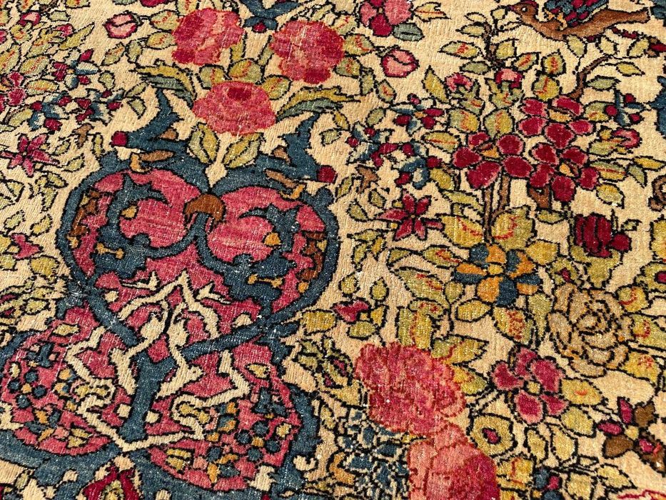 covor antic rugaciune persan Iran Isfahan gradina paradisului flori