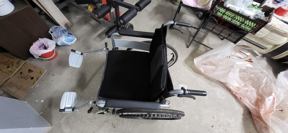 Коляска инвалидная