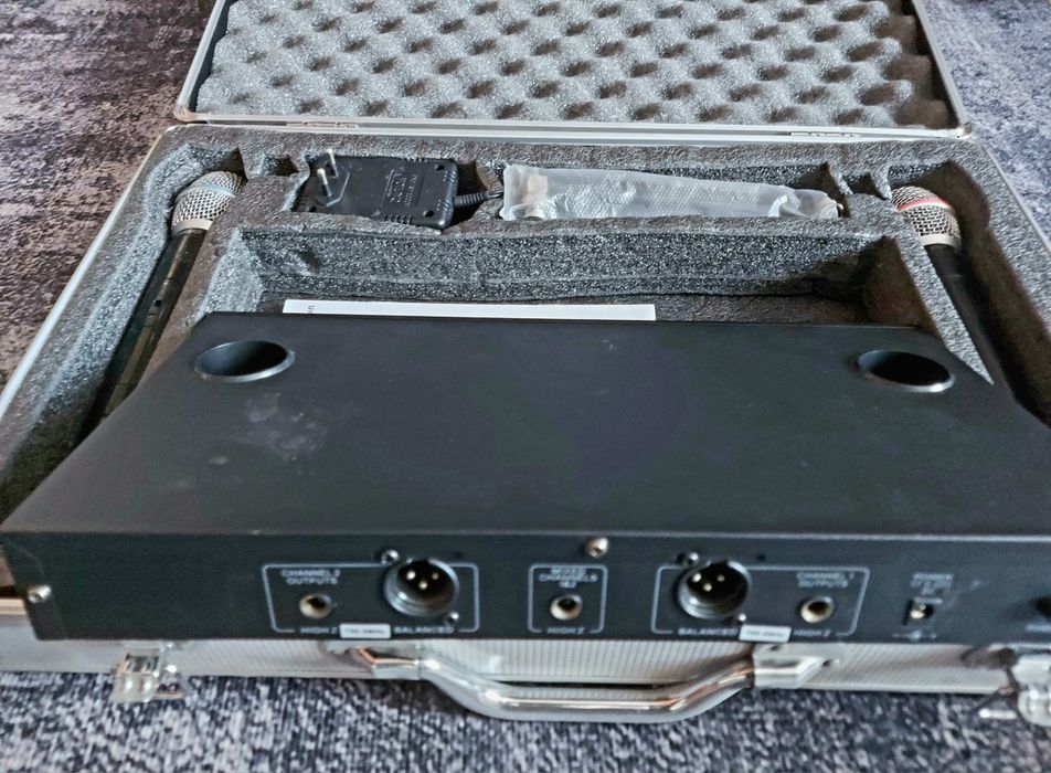 Радио микрофон Shure -riginal