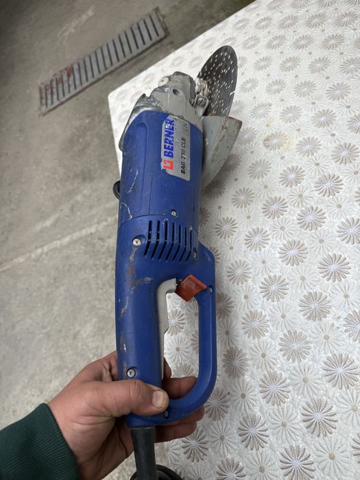 Електрически ъглошлайф BERNER BAG-230 CLB