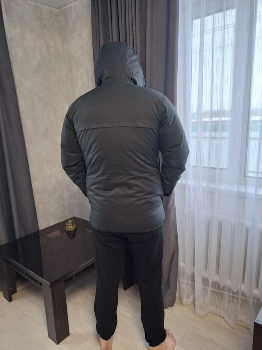 Продам куртку Columbia новая