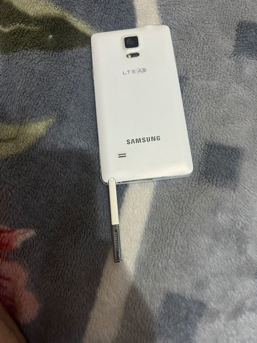 Продается Самсунг нот4 32 гб