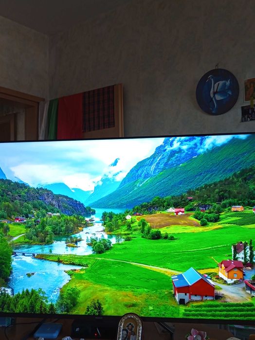 50” 4K Ultra HD QLED MiniLED Google телевизор Sharp