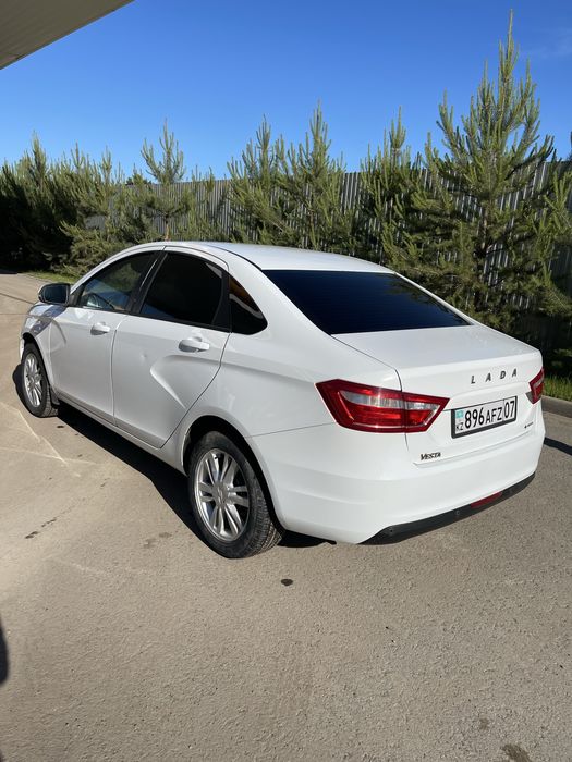 Продам Лада Веста 2018 год