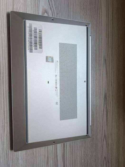 HP EliteBook 850 G8 | i5-1145G7 | 16GB RAM | 256GB