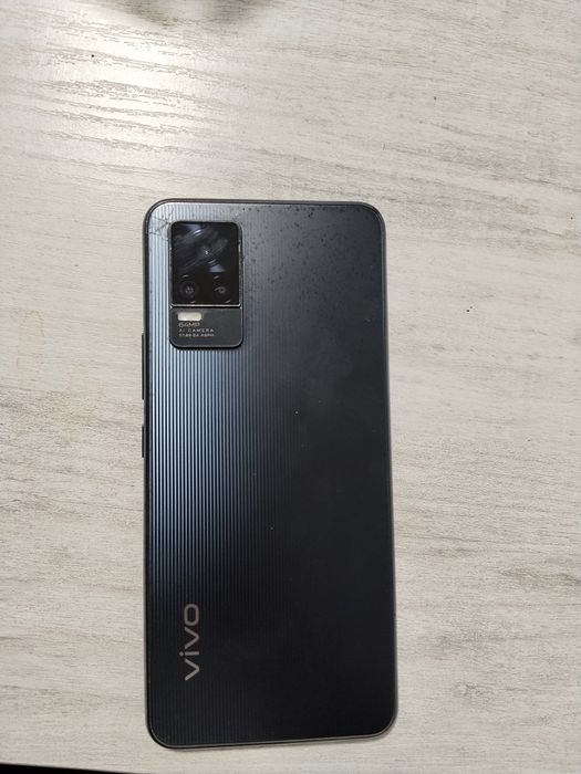 Смартфон Vivo 21e