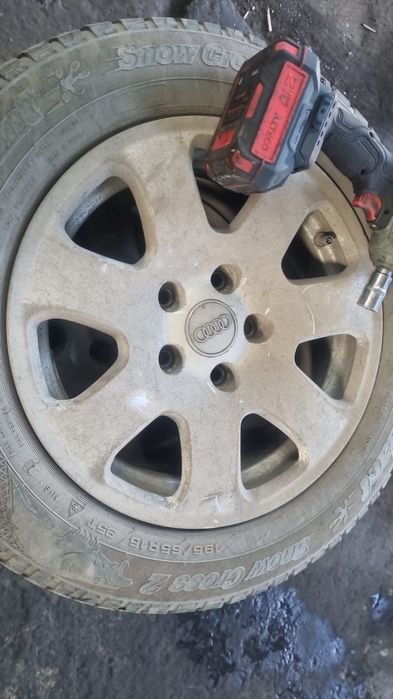 Продам комплект дисков . В Астане