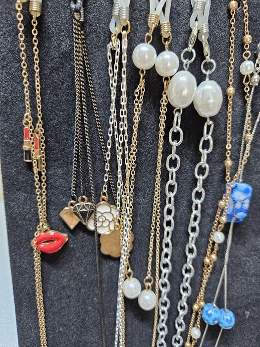 Аксесоар за очила