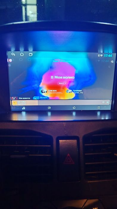 Продам андроид магнитолу