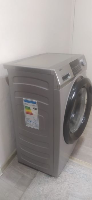 Продам стиральную машину