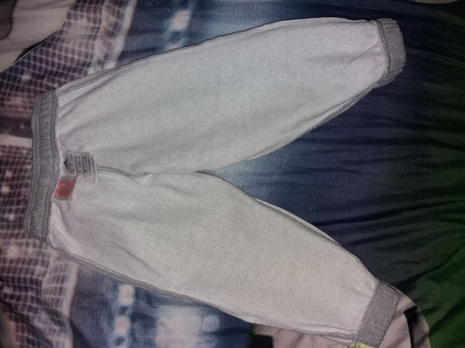 Trening Adidas nr 92 (1-2 ani)