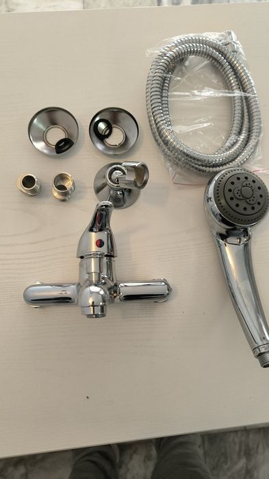 Смесител за баня пълен комплект