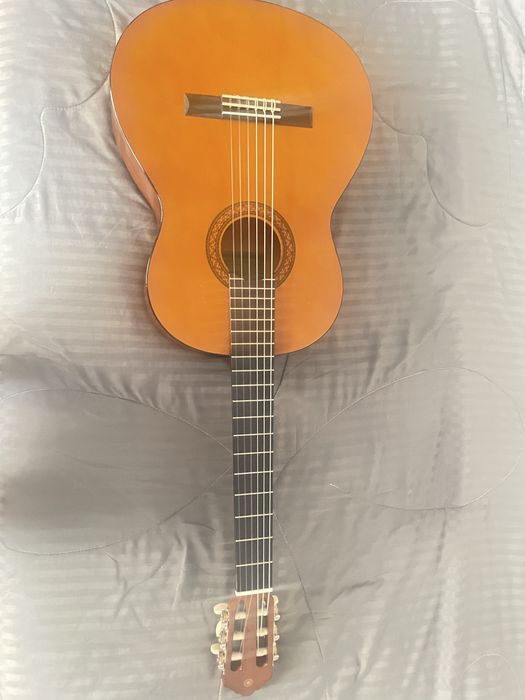 Гитара Yamaha C40