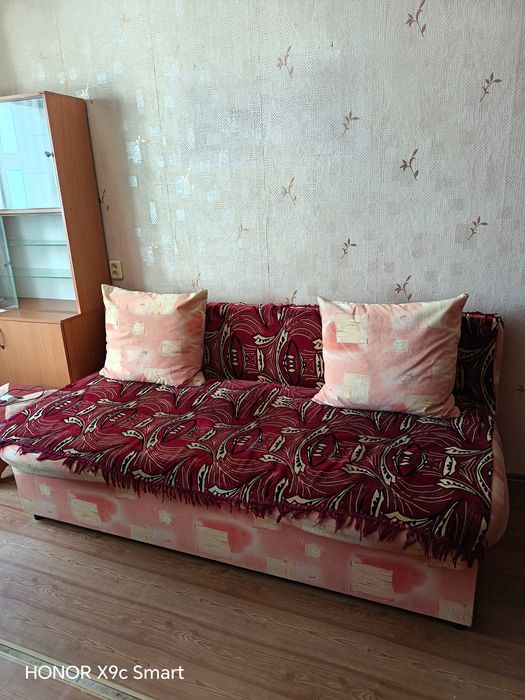 Диван, шкаф, стул отдам бесплатно