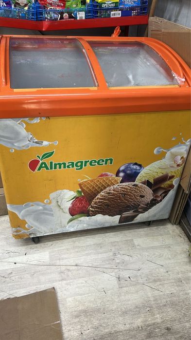 Морозильник продам