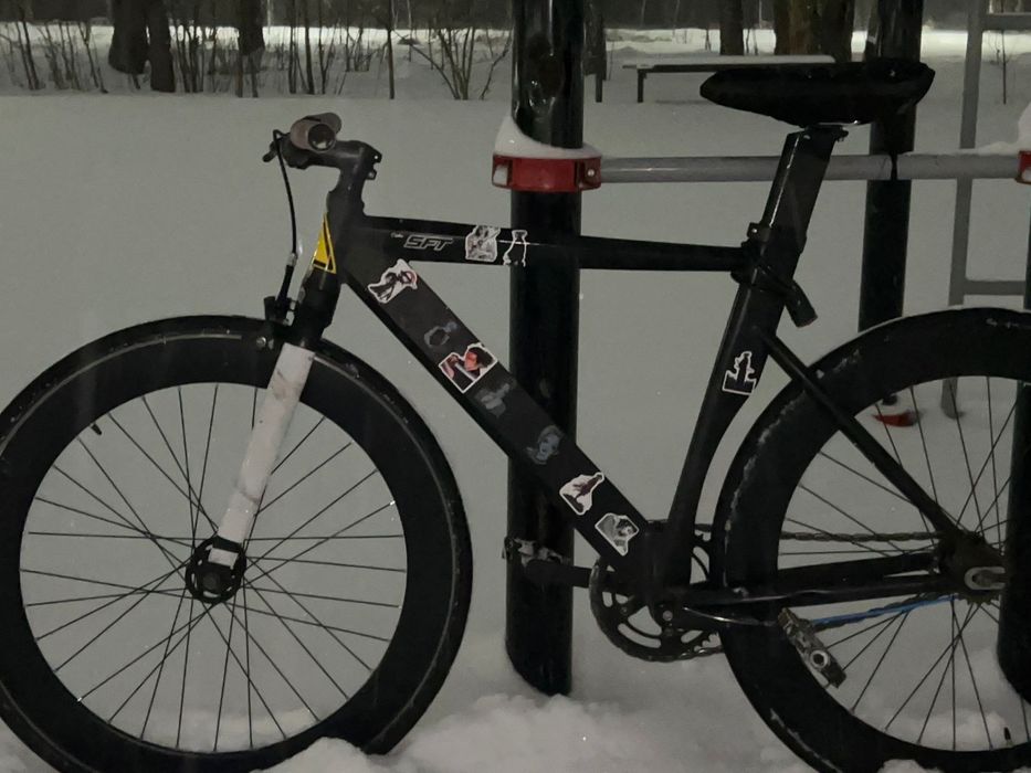 Фиксированный велосипед