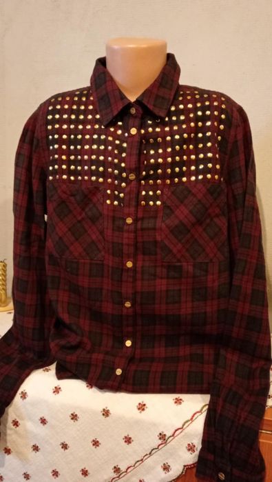 Cămașă dama în stare impecabila mărimea M-L