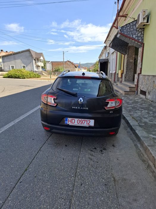 !!Vand Renault megan 3 din 2013 euro 5!!