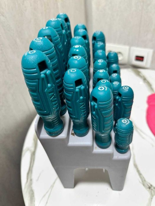 Набор отверток TOTAL THT250626