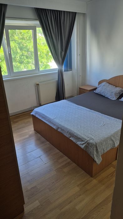 Inchiriez Apartament 2 camere
